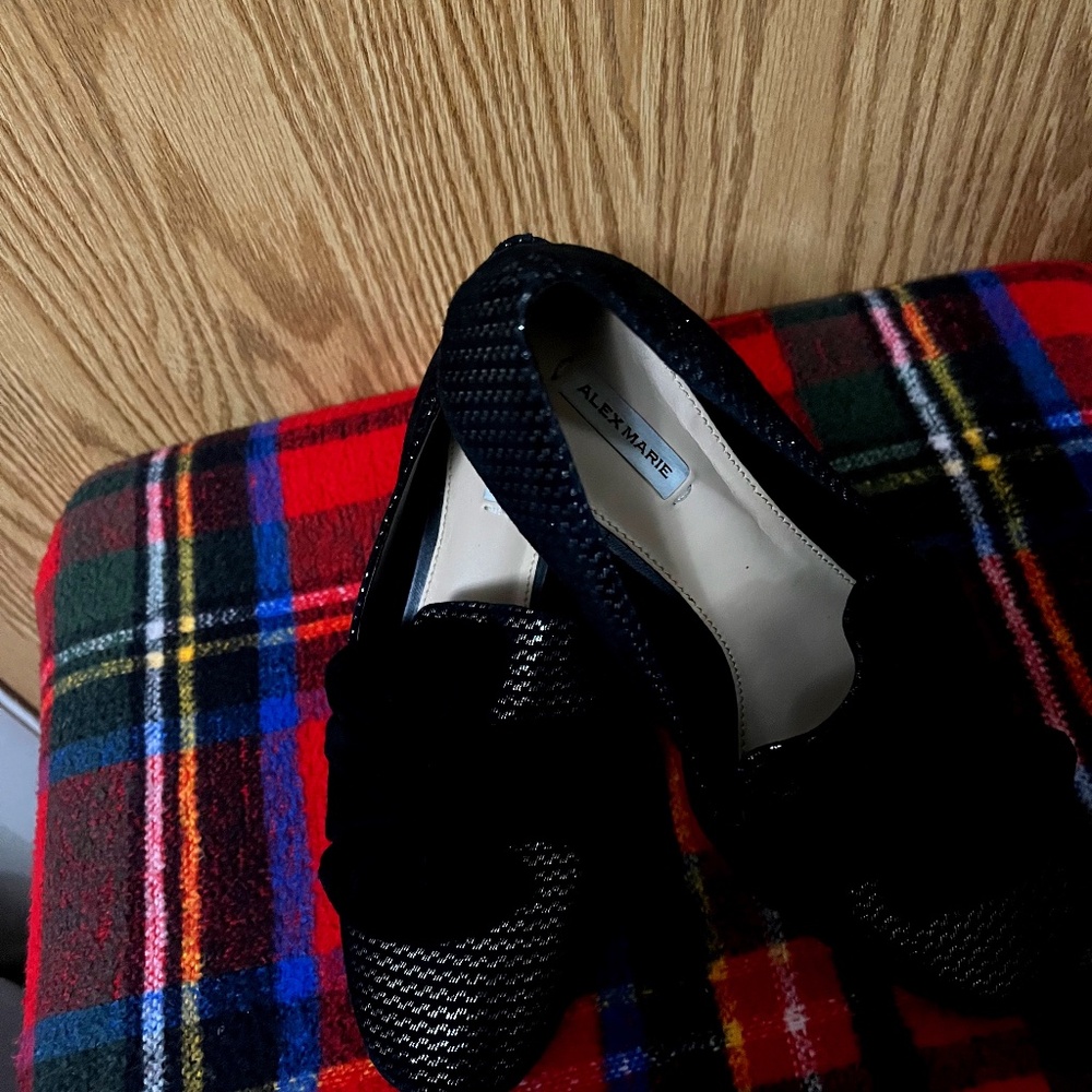 Alex Marie Black Heels with Bow - Size 6 (Never Worn)